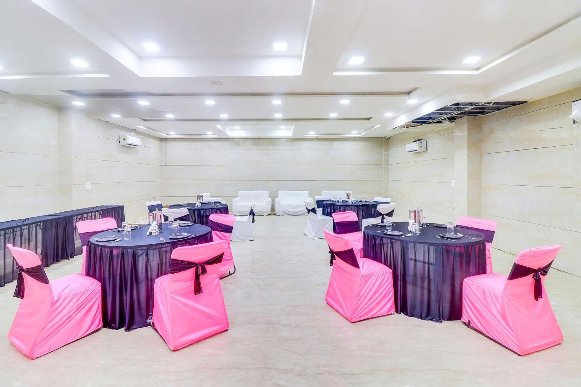 Hotel O Golden Grand Агра Екстер'єр фото