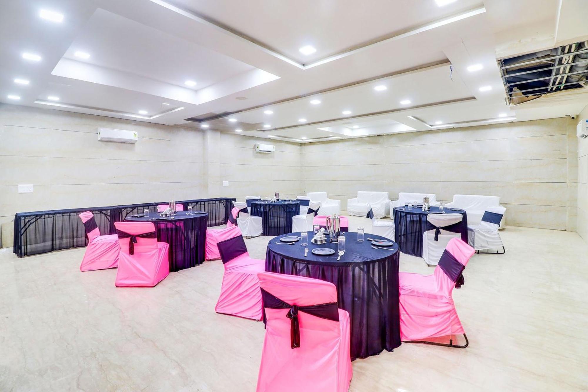 Hotel O Golden Grand Агра Екстер'єр фото